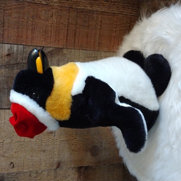 Vintage 10" Waddle Penguin - Picture 5 of 11